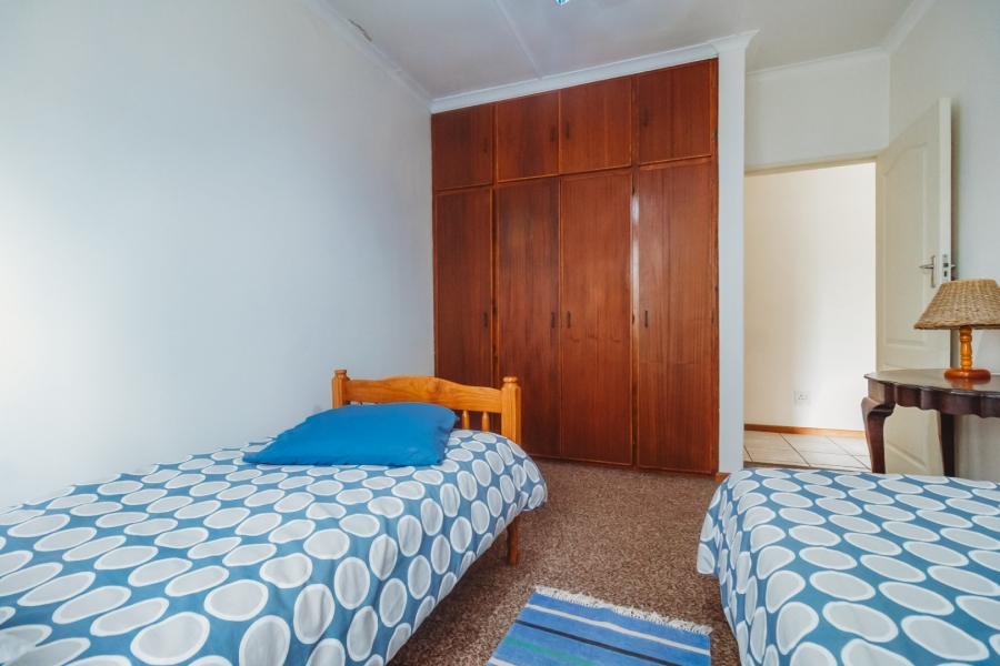 4 Bedroom Property for Sale in Denver Park Western Cape